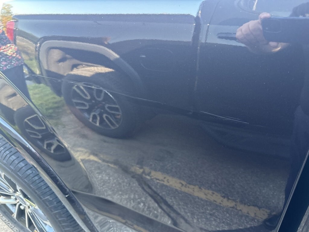 2020 Ford F-150 XLT photo 2