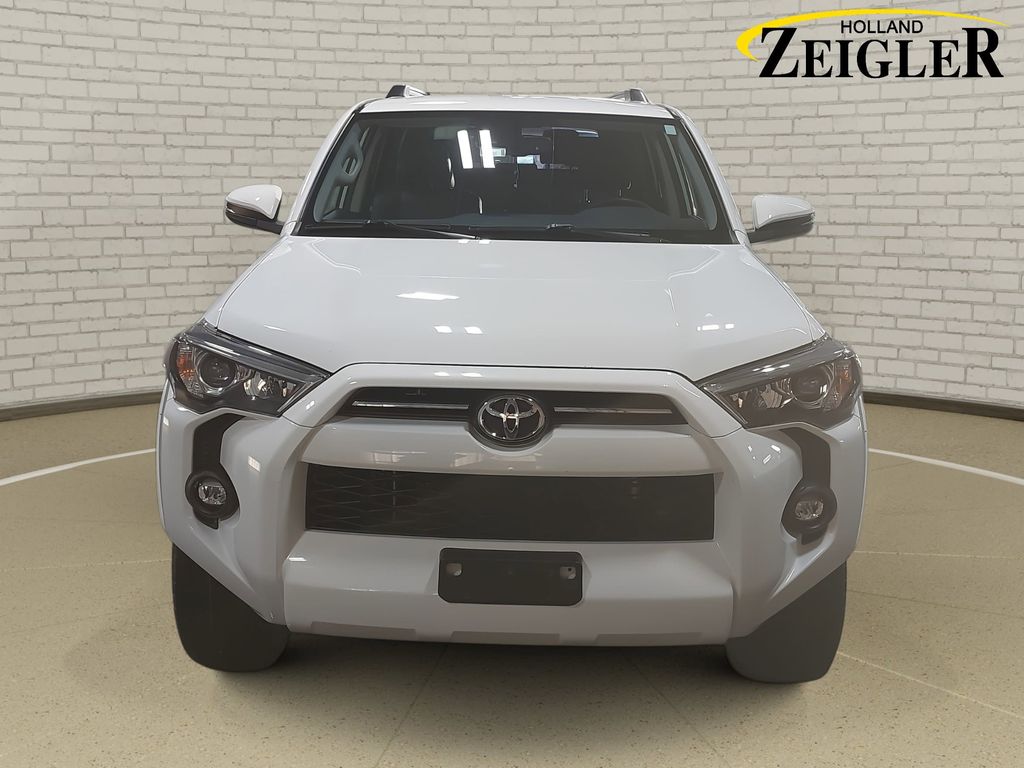 2021 TOYOTA 4RUNNER - Image 2
