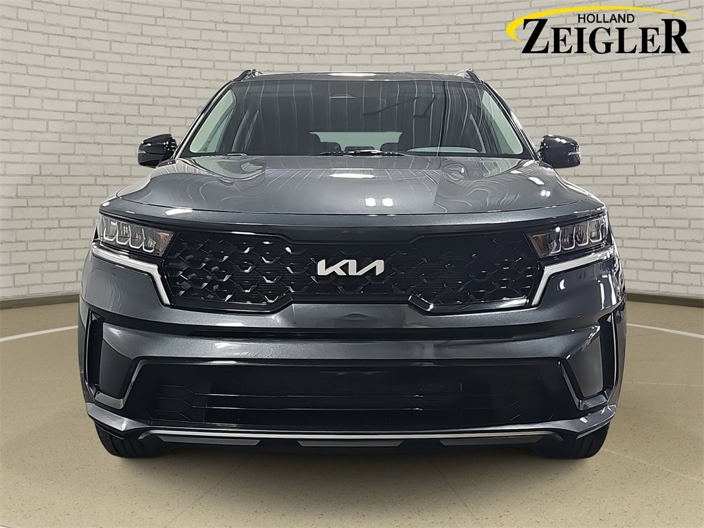 Used 2022 Kia Sorento S with VIN 5XYRL4LC9NG140884 for sale in Holland, MI