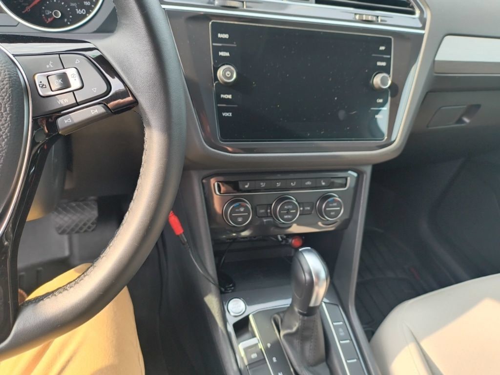 Used 2020 Volkswagen Tiguan 2.0T SE SUV