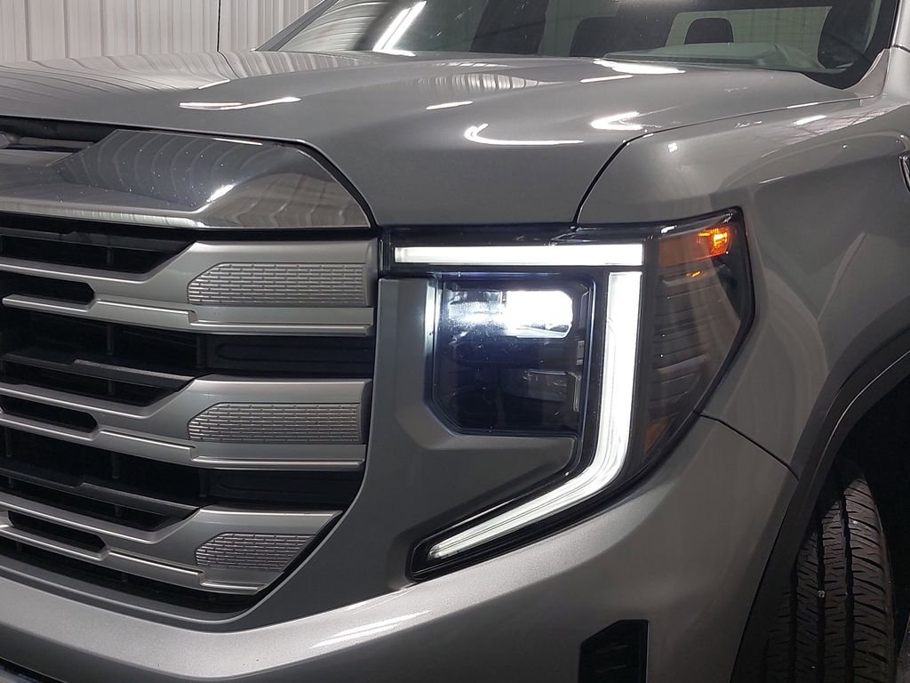 2024 GMC SIERRA - Image 31