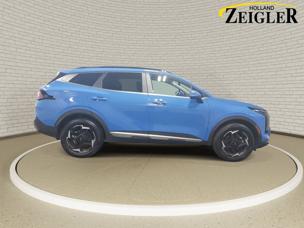 Certified 2026 Kia Sportage EX SUV