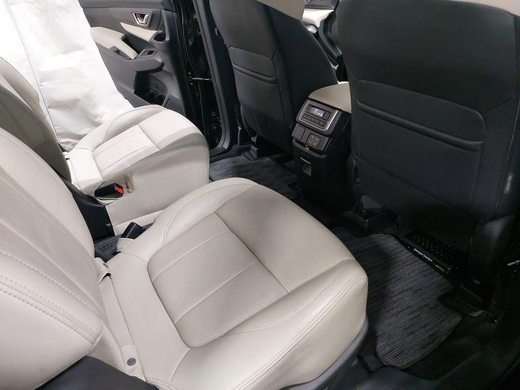 2023 SUBARU ASCENT - Image 11
