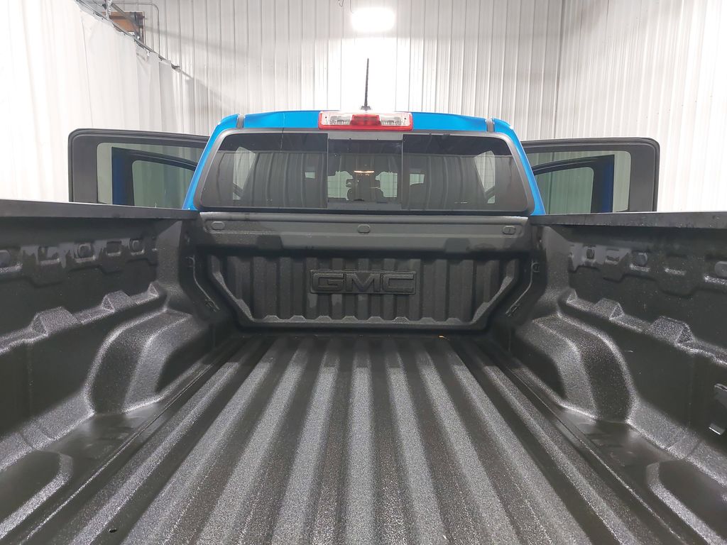 2023 GMC CANYON - Image 12