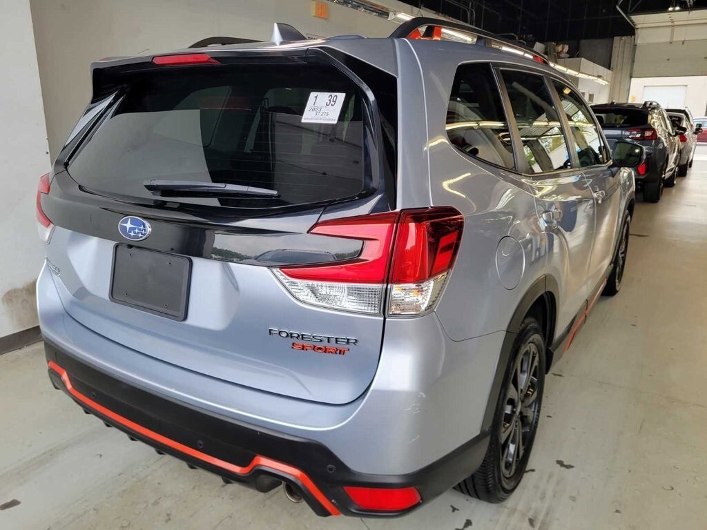 2023 Subaru Forester Sport photo 3