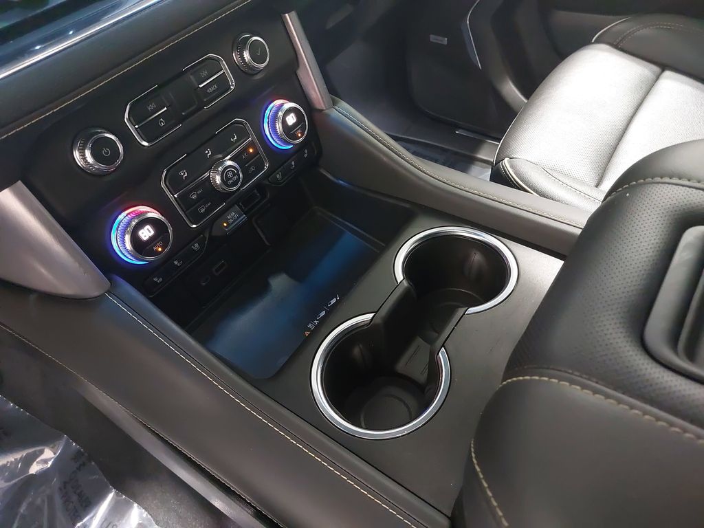2022 GMC YUKON - Image 28
