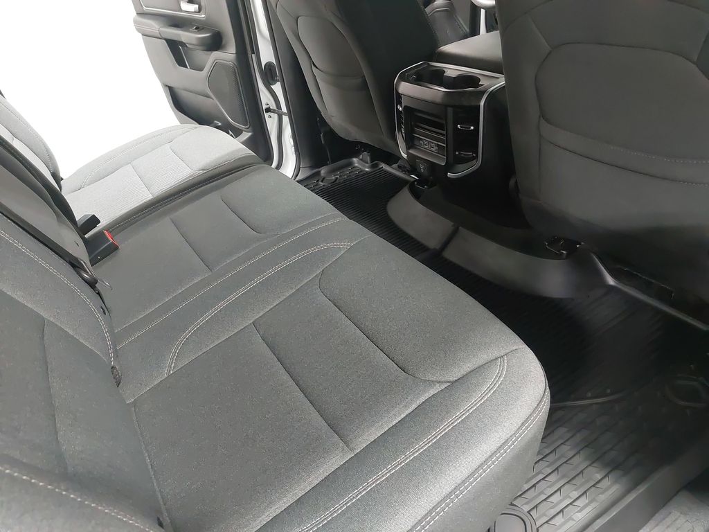 2022 RAM 1500 - Image 11