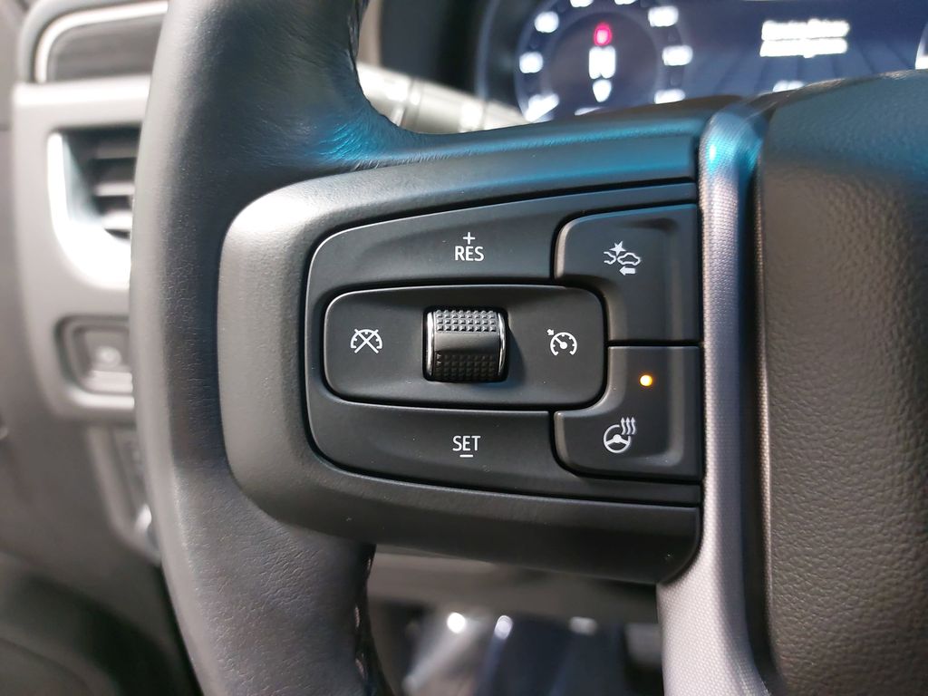 2022 GMC YUKON - Image 19