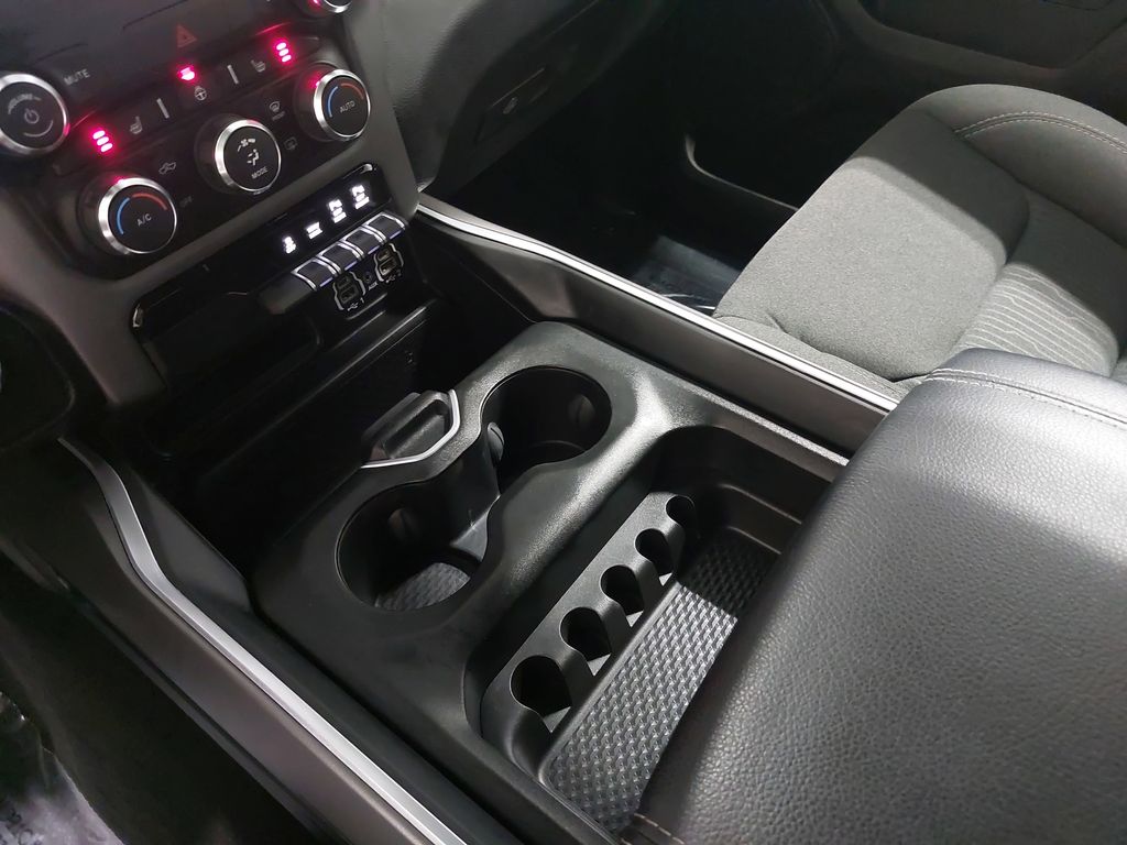 2022 RAM 1500 - Image 24