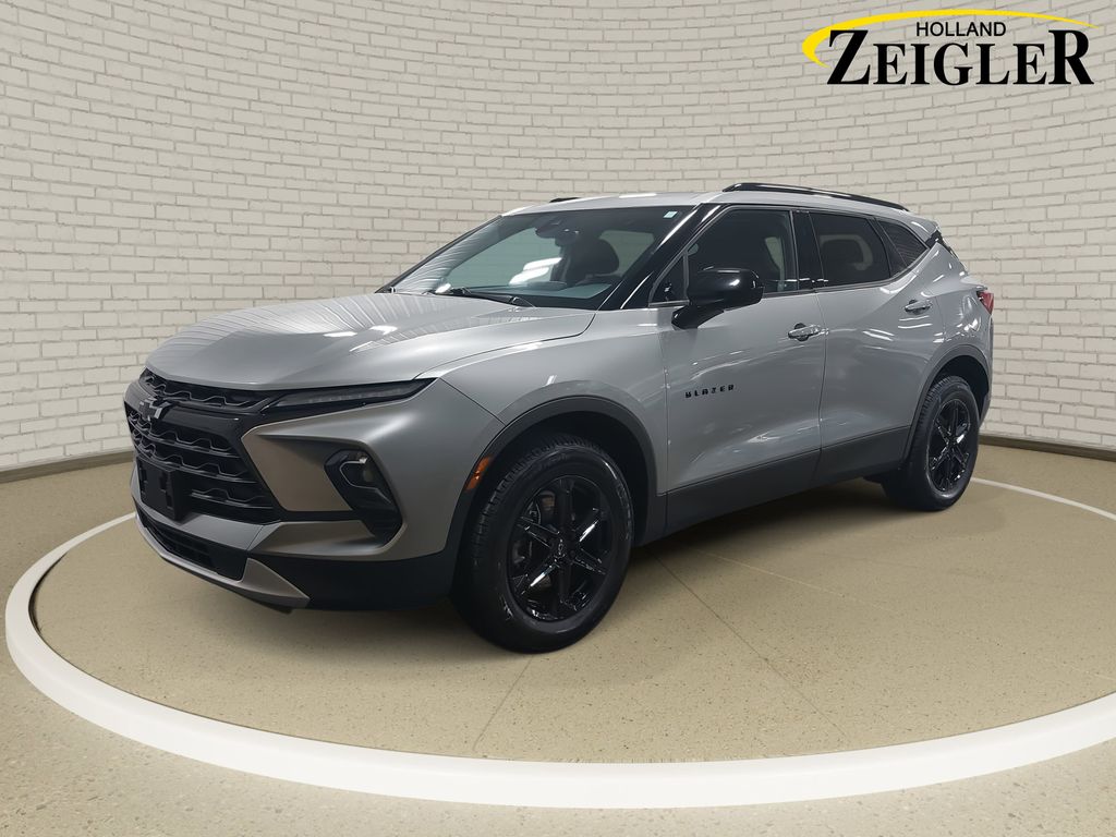 2023 Chevrolet Blazer 2LT's photo