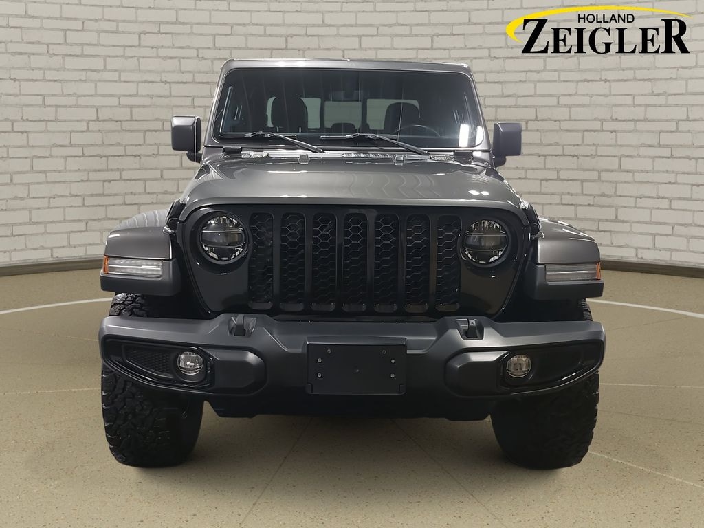 Used 2022 Jeep Gladiator Altitude Truck