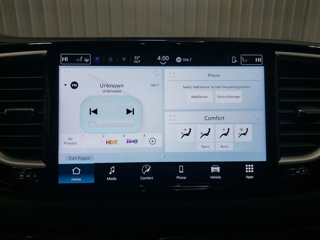 2025 CHRYSLER PACIFICA - Image 24