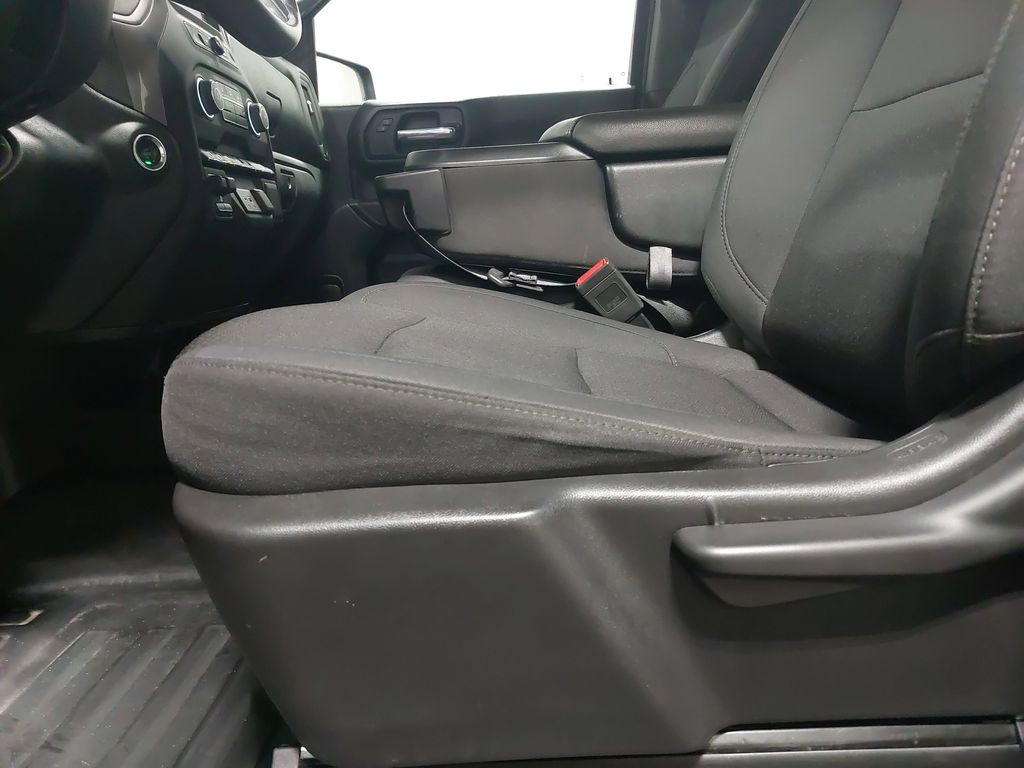 2024 CHEVROLET SILVERADO - Image 29