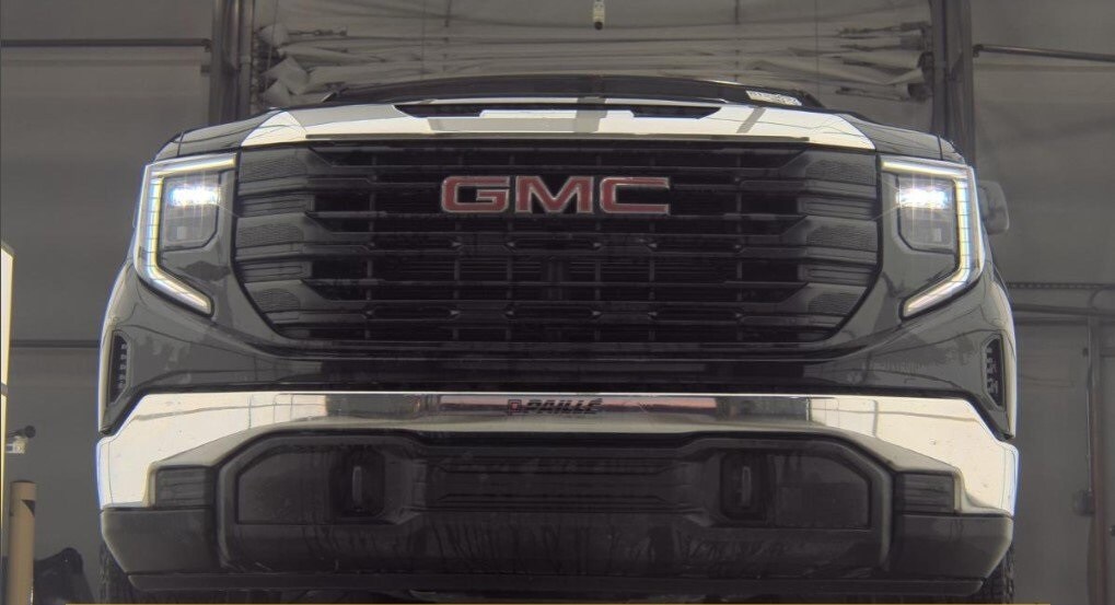 2023 Gmc Sierra 1500 Pro photo 3