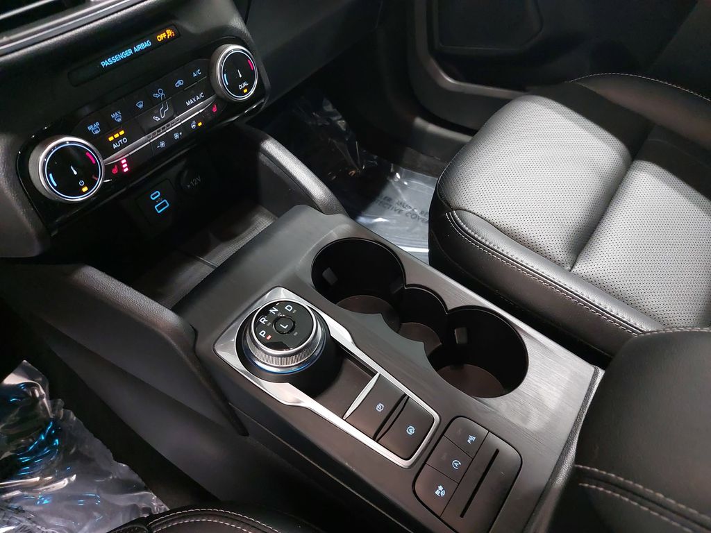 2022 FORD ESCAPE - Image 26