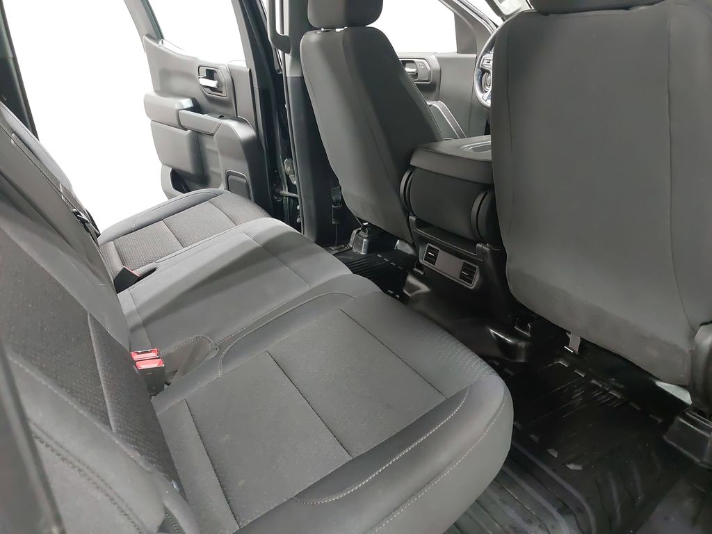 2024 CHEVROLET SILVERADO - Image 11