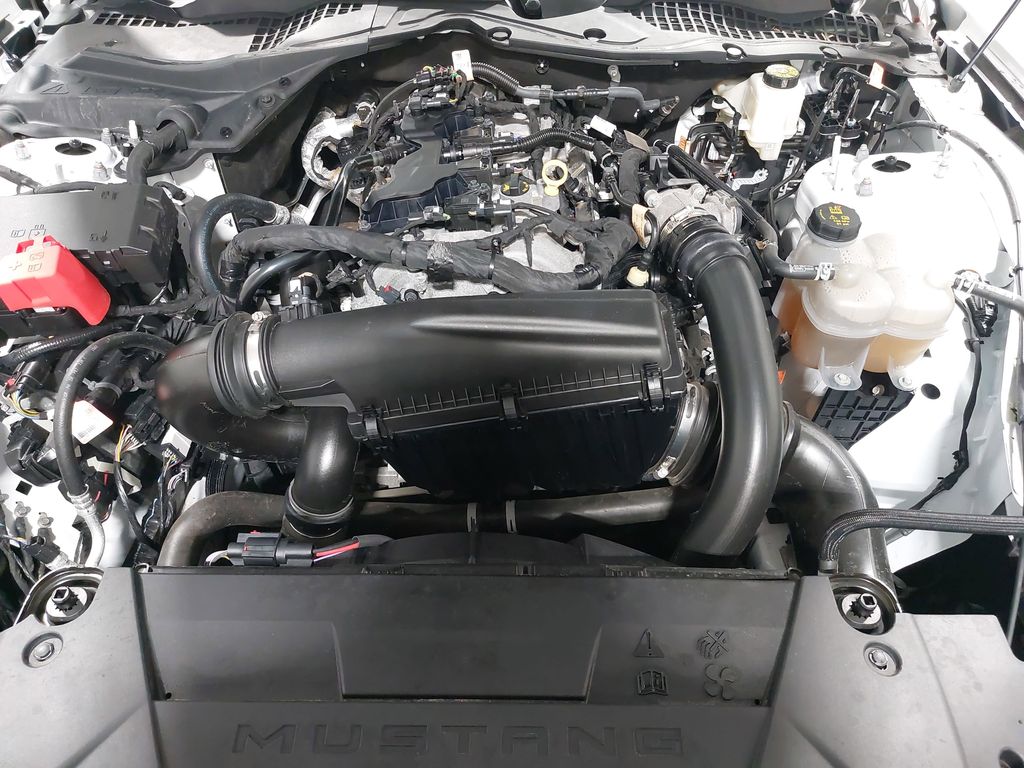 2024 FORD MUSTANG - Image 29