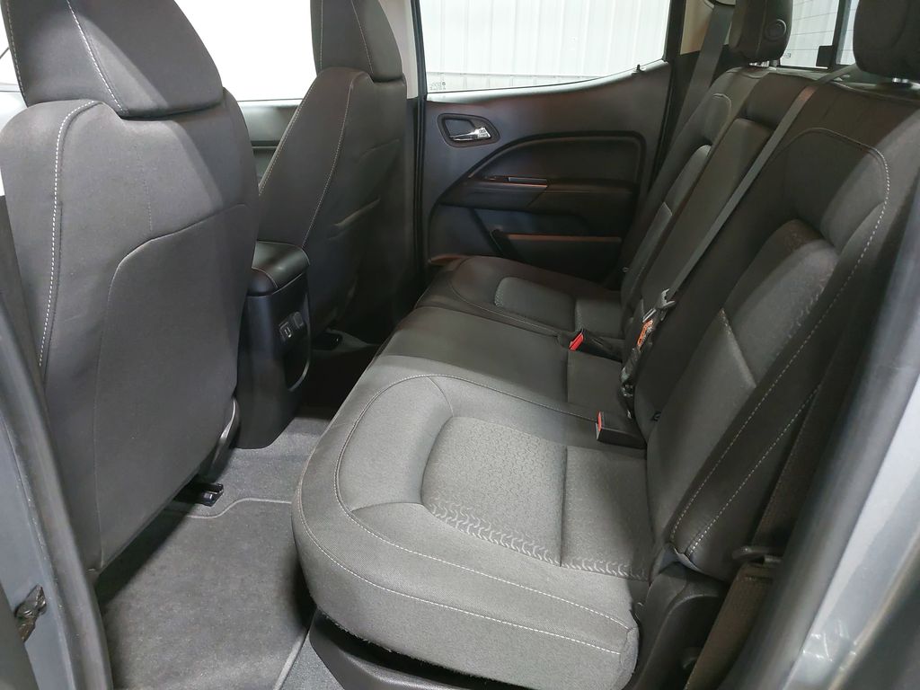 2022 GMC CANYON - Image 13