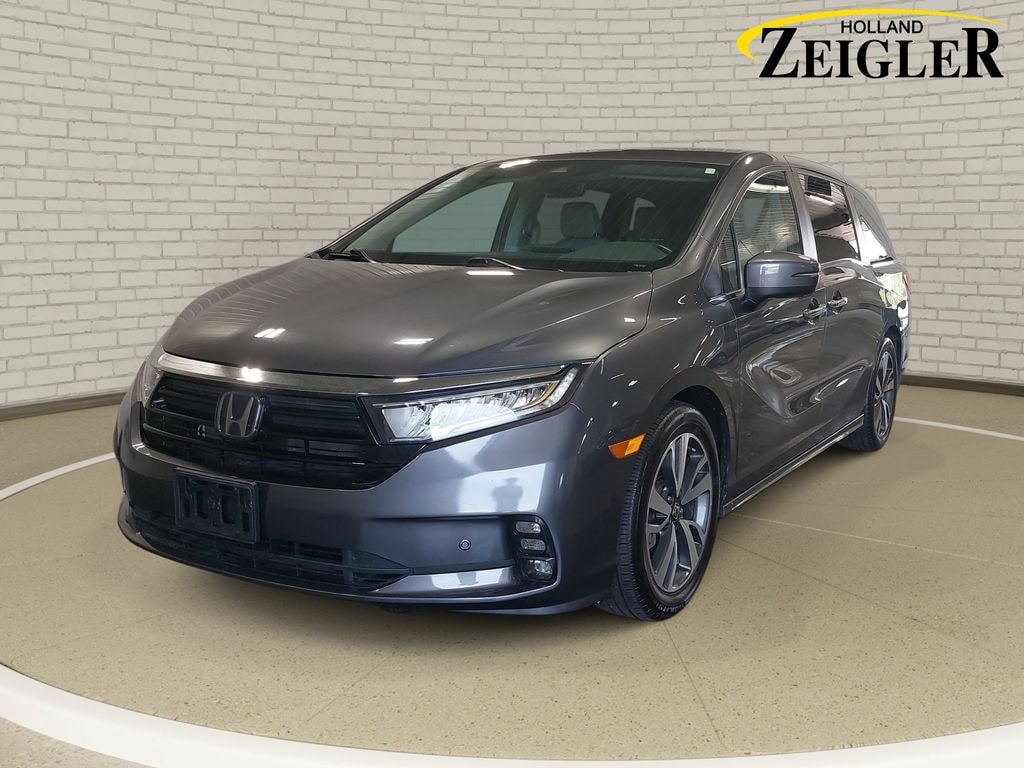 Used 2023 Honda Odyssey Touring Minivan/Van