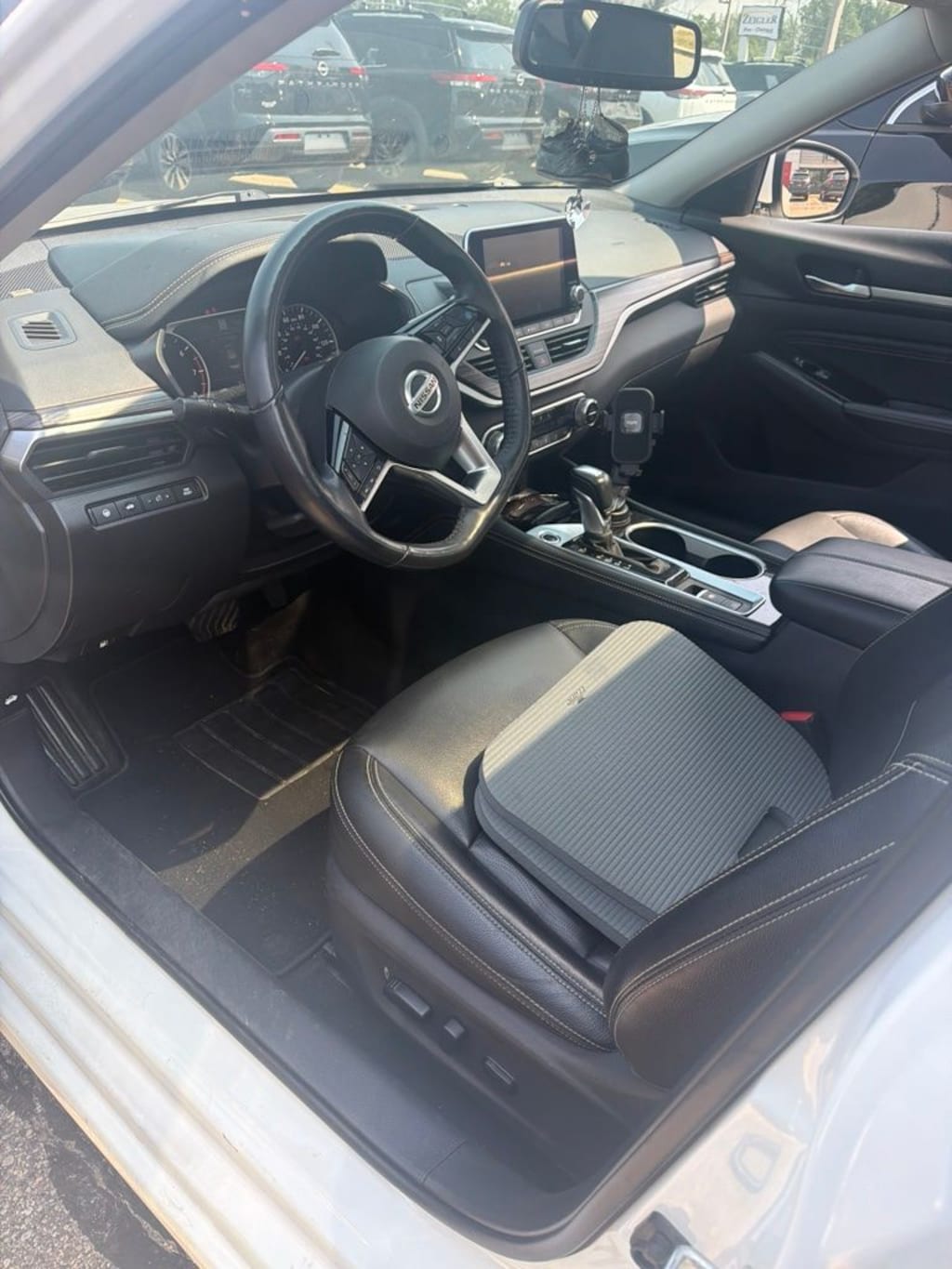 Used 2020 Nissan Altima 2.5 SL Sedan
