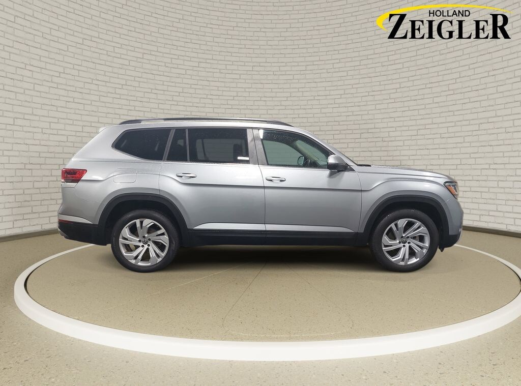 Used 2022 Volkswagen Atlas 3.6L V6 SE w/Technology SUV