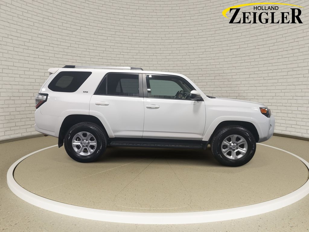 2024 TOYOTA 4RUNNER - Image 4