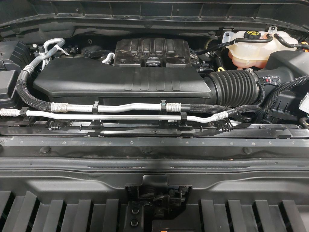 2023 CHEVROLET SILVERADO - Image 31