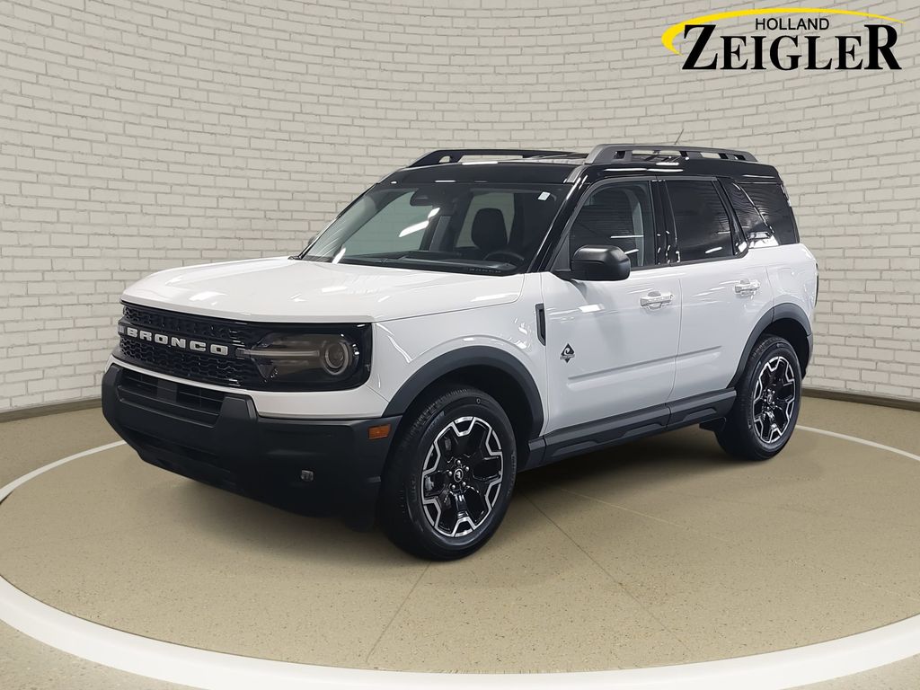 2025 Ford Bronco Sport Outer Banks's photo