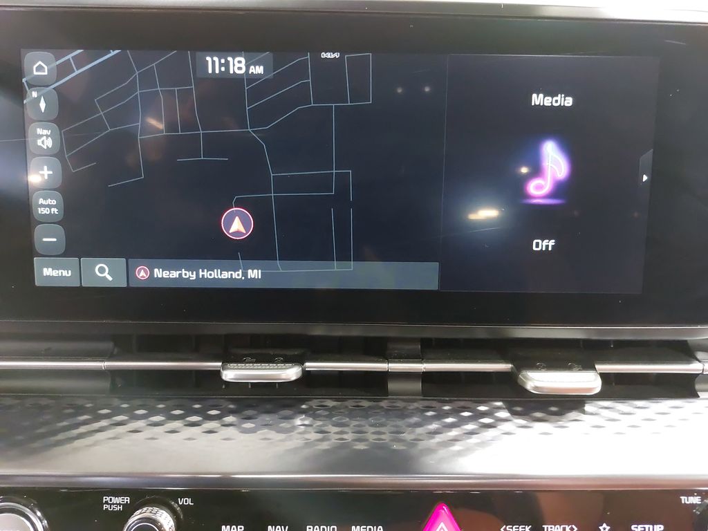 2024 KIA CARNIVAL - Image 24