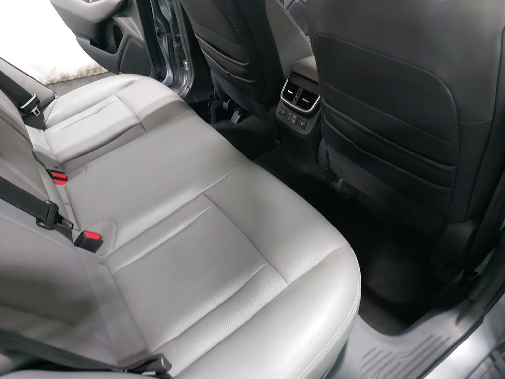2024 SUBARU LEGACY - Image 11