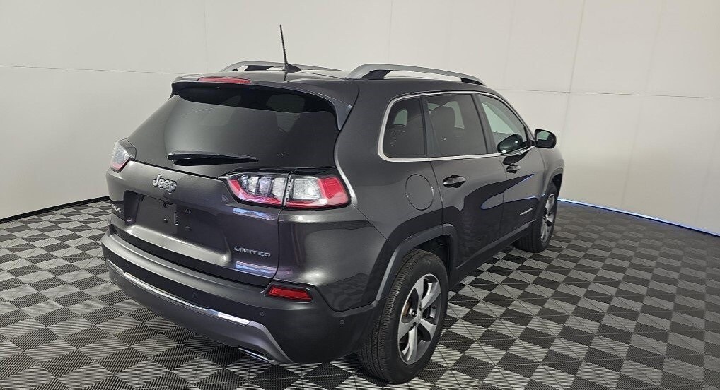 2021 Jeep Cherokee Limited photo 3