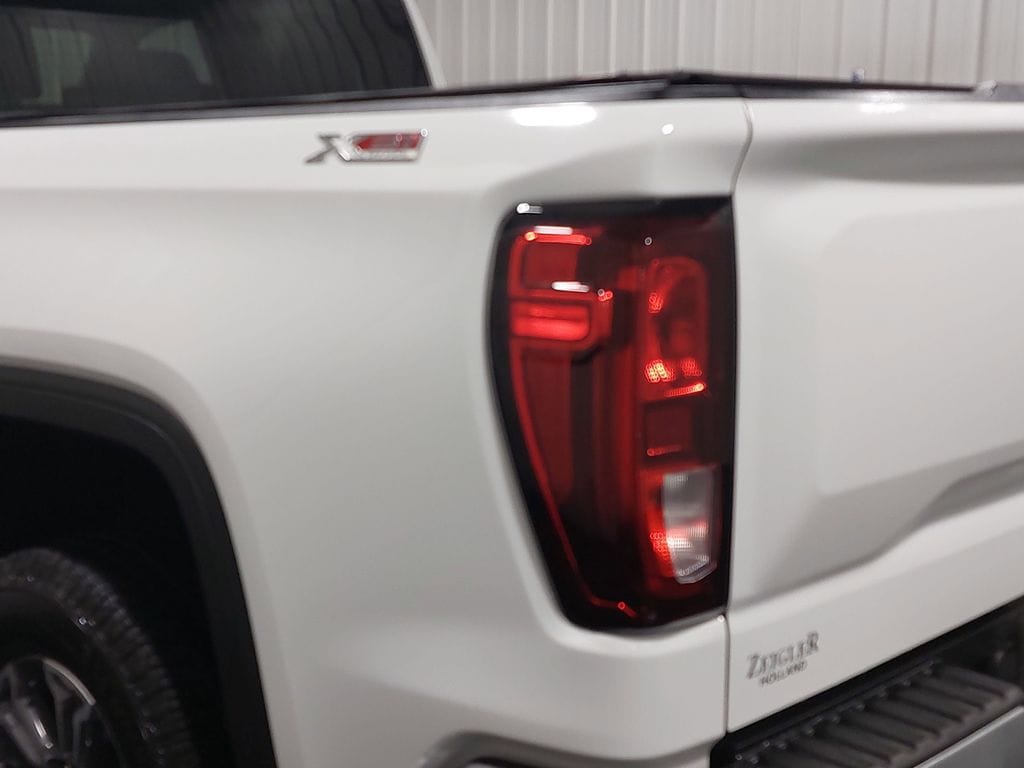 2023 GMC SIERRA - Image 34