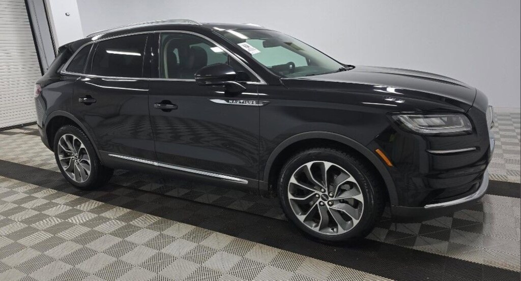 Used 2022 Lincoln Nautilus Reserve SUV