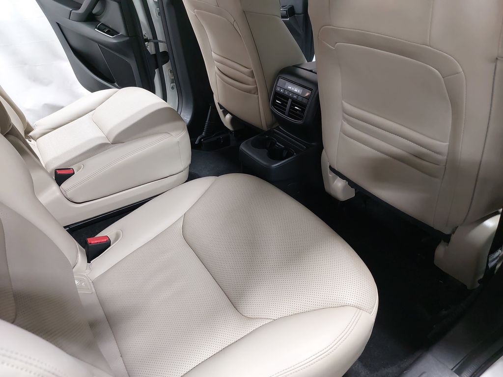 2023 MAZDA CX-9 - Image 11