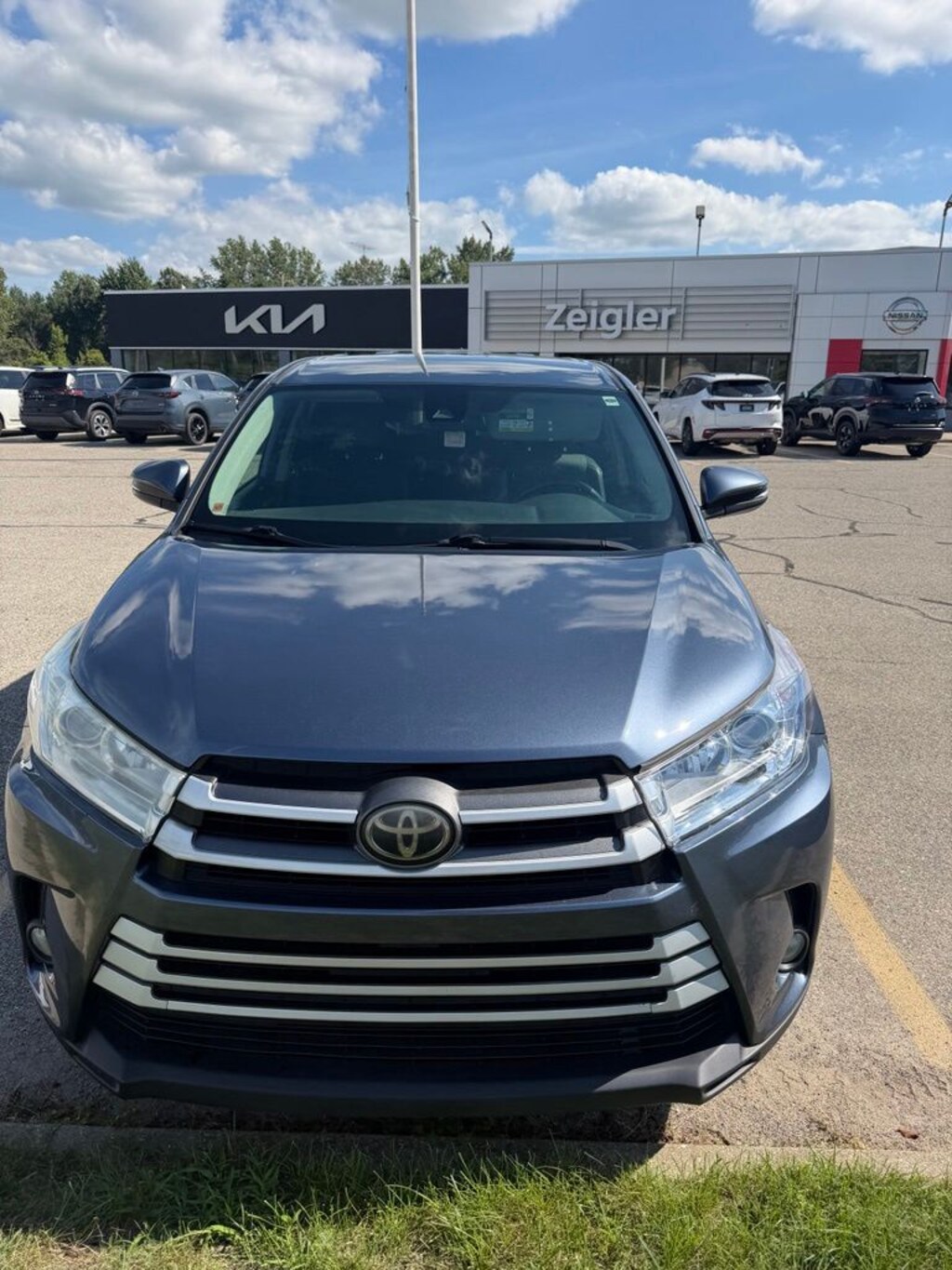 Used 2018 Toyota Highlander LE Plus SUV