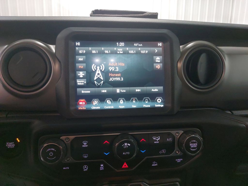 2022 JEEP WRANGLER - Image 19