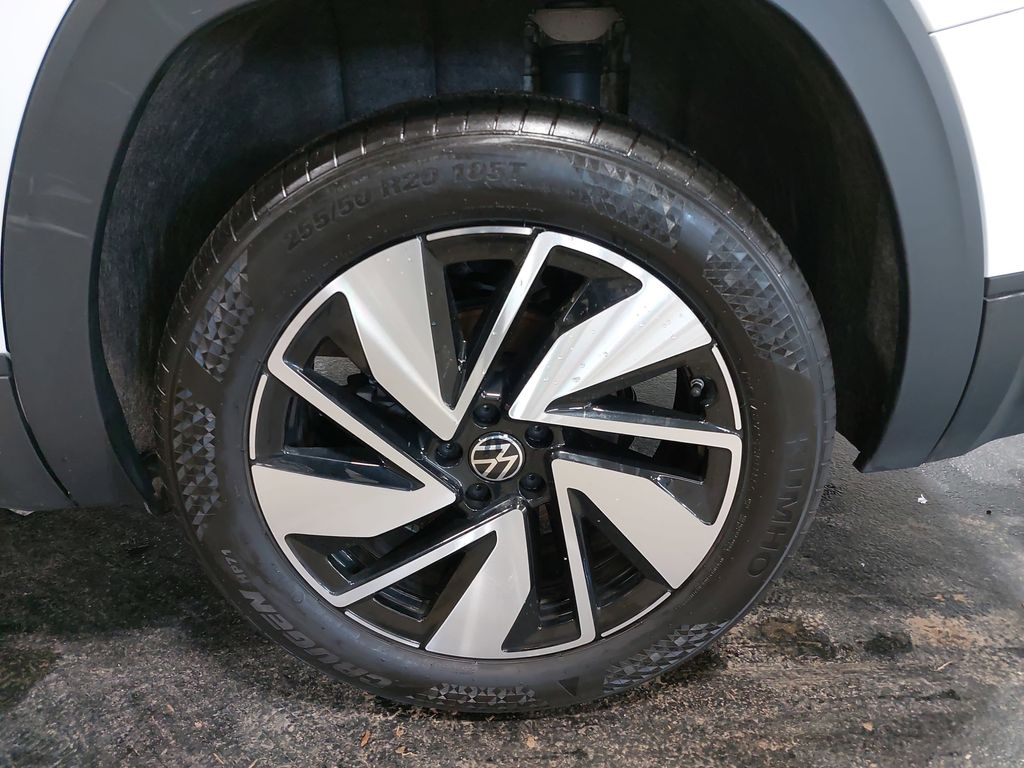 2025 VOLKSWAGEN ATLAS - Image 33