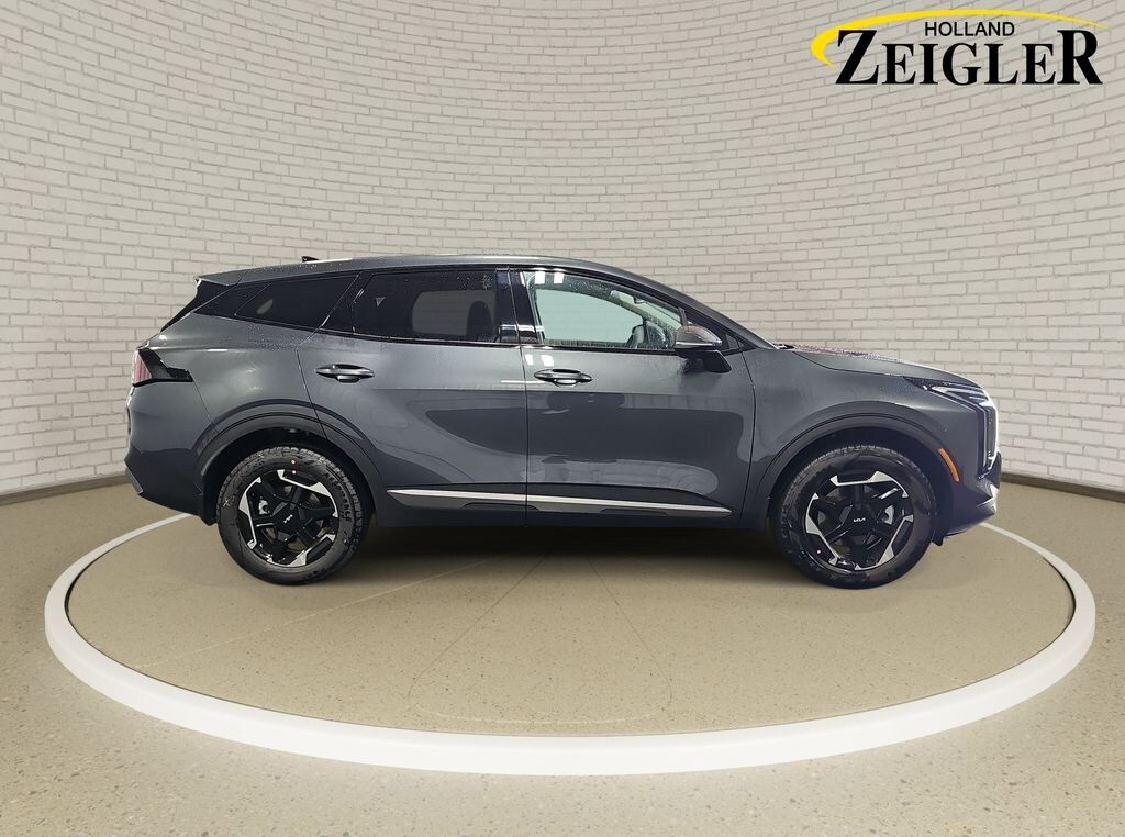 New 2027 Kia Sportage Hybrid S SUV