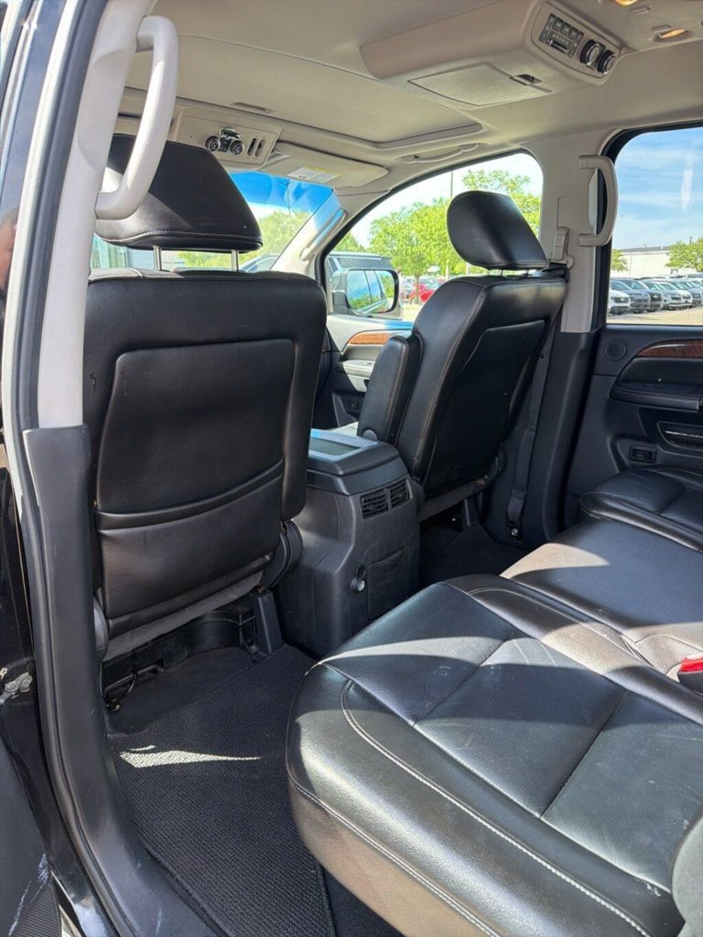 Used 2010 Nissan Armada Titanium SUV