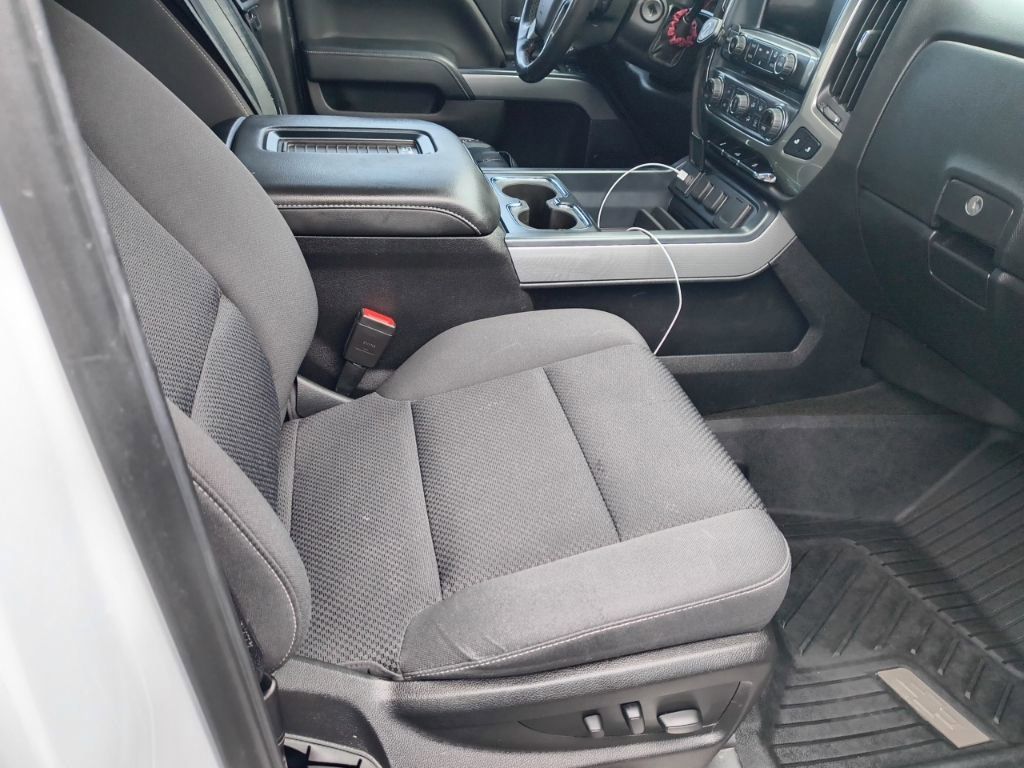 2018 CHEVROLET SILVERADO - Image 2