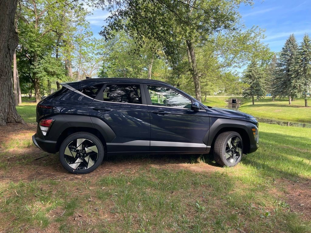 New 2026 Hyundai Kona Limited SUV