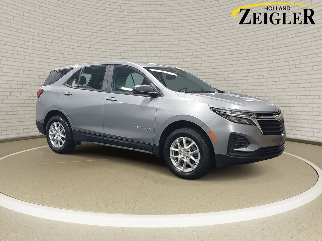 Used 2024 Chevrolet Equinox LS SUV