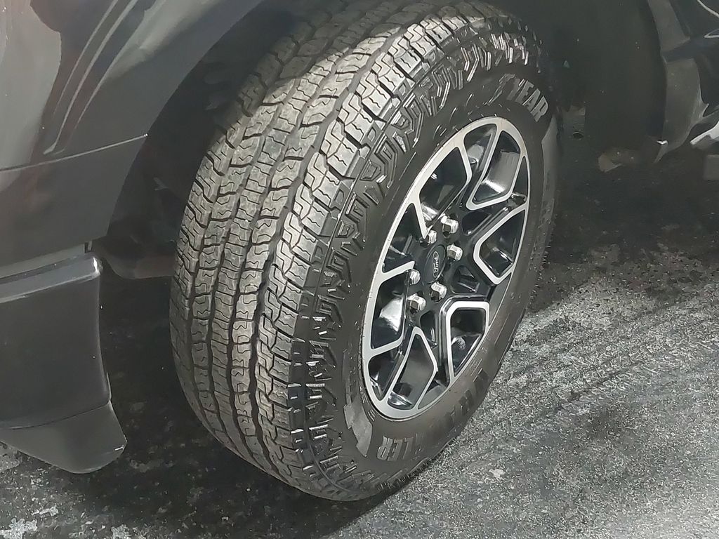 2022 FORD F-150 - Image 32