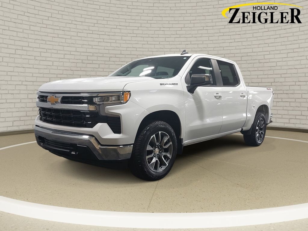Used 2024 Chevrolet Silverado 1500 LT Truck