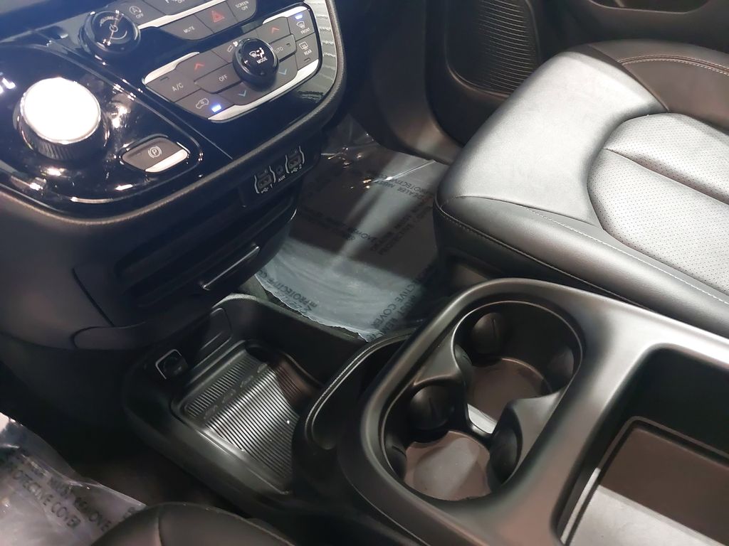 2025 CHRYSLER PACIFICA - Image 27