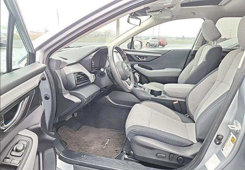 2025 SUBARU OUTBACK - Image 10