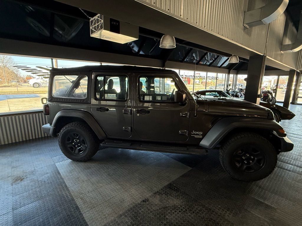 2018 JEEP WRANGLER - Image 11