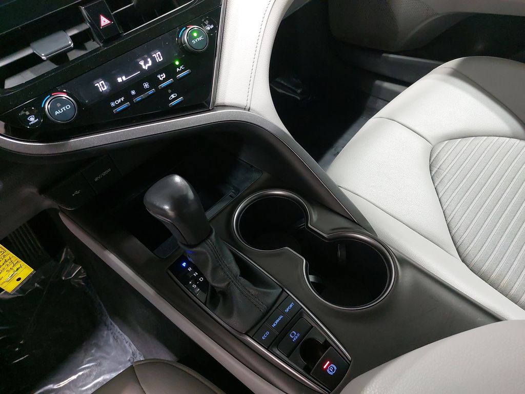 2024 TOYOTA CAMRY - Image 25