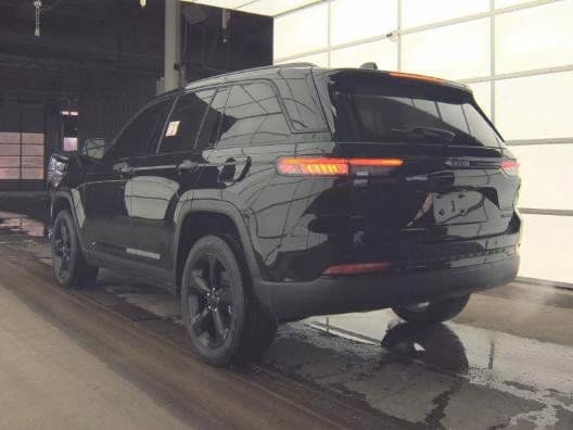 2023 JEEP GRAND CHEROKEE - Image 2