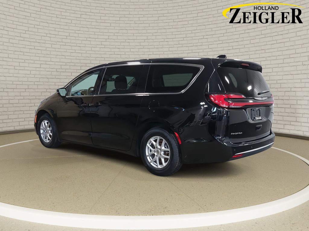 2024 CHRYSLER PACIFICA - Image 7